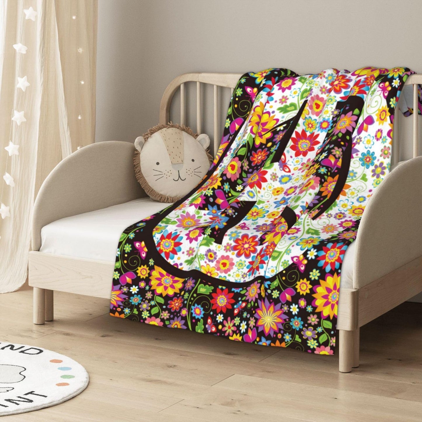 Hippie Flower Peace Blanket, Soft Blankets Flannel Bed Throw Cozy Lightweight Plush Gifts for Women Men Boys Girls Sofa Couch Bedroom Living Rooms Warm All Season, Home Decor, Small 50"x40"