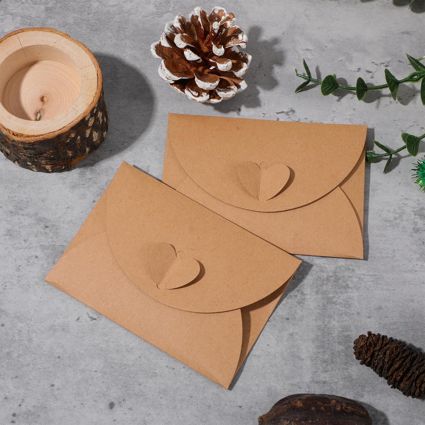 30 Pcs Mini Envelopes with Blank Cards, 4.02×2.76in Cute Envelopes with Heart Clasp, Paper Gift Card Holders, Tiny Envelope for Business Card, Weddings Favors, Greeting Cards