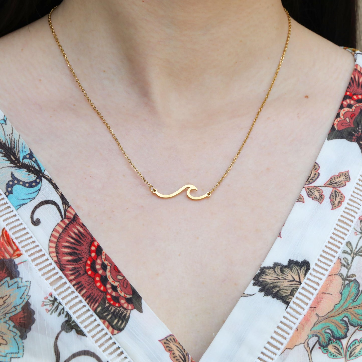 Gifts for Women, Butterfly Compass Cross Necklace Friendship Necklace Sister Gifts Daughter Gift Graduation Chritmas Birthday