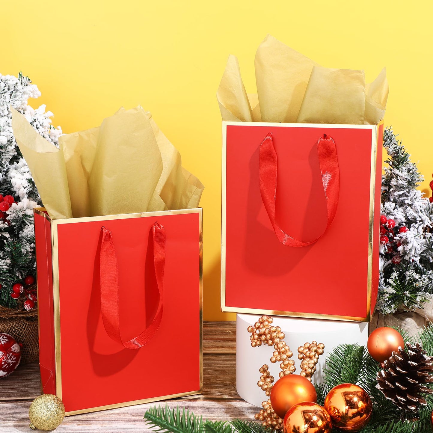 Yeaqee 24 Pack Metallic Paper Gift Bags with Handle and Tissue 9x7x3.1 Gold Foil Welcome Thank You Favor Bags Return Gifts for Wedding Graduation Bridesmaid Groomsmen Birthday(Red Gold)