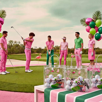 Sweetude 24 Pieces Golf Gift Goodie Bags with Handles 8x8x3.15 Inch Pink and Green PVC Golf Theme Party Favor Clear Treat Bags Bulk for Sports Party Competition Team Birthday Gifts