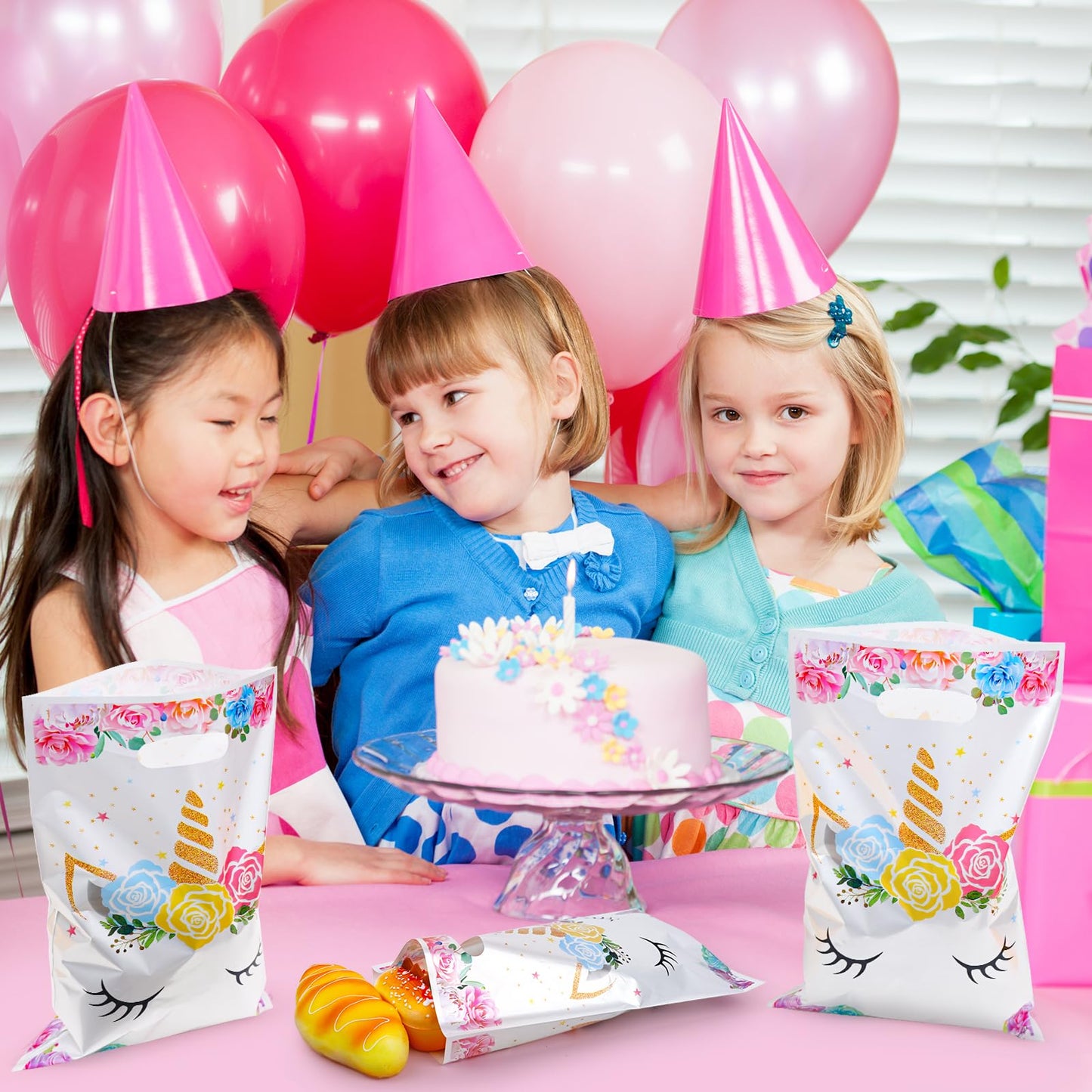 PintreeLand 30PCS Unicorn Party Favor Bags, Plastic Small Goodie Gift Candy Bags with Handle for Birthday Pink Theme Party