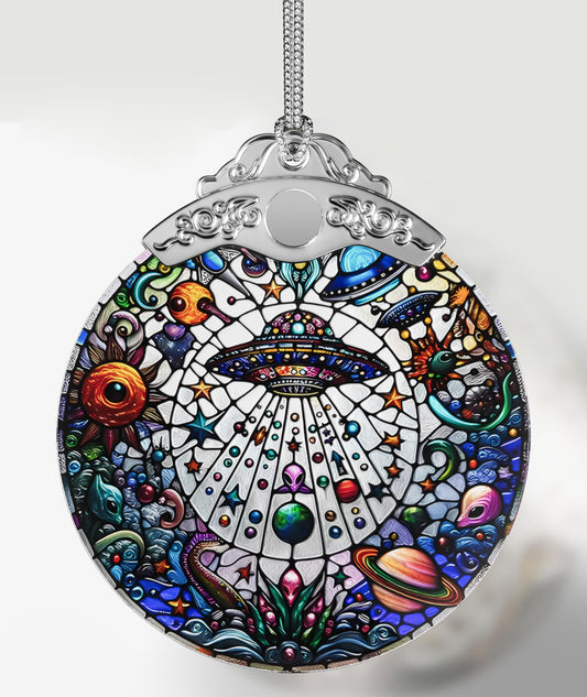 FUCDTEFC UFO Alien Decor Gifts, Crystal Resident Alien Stained Glass Ornament, Christmas Ornaments, UFO Alien Xmas Christmas Tree Decorations, Beautiful UFO Alien Ornaments for Holiday Presents Gift