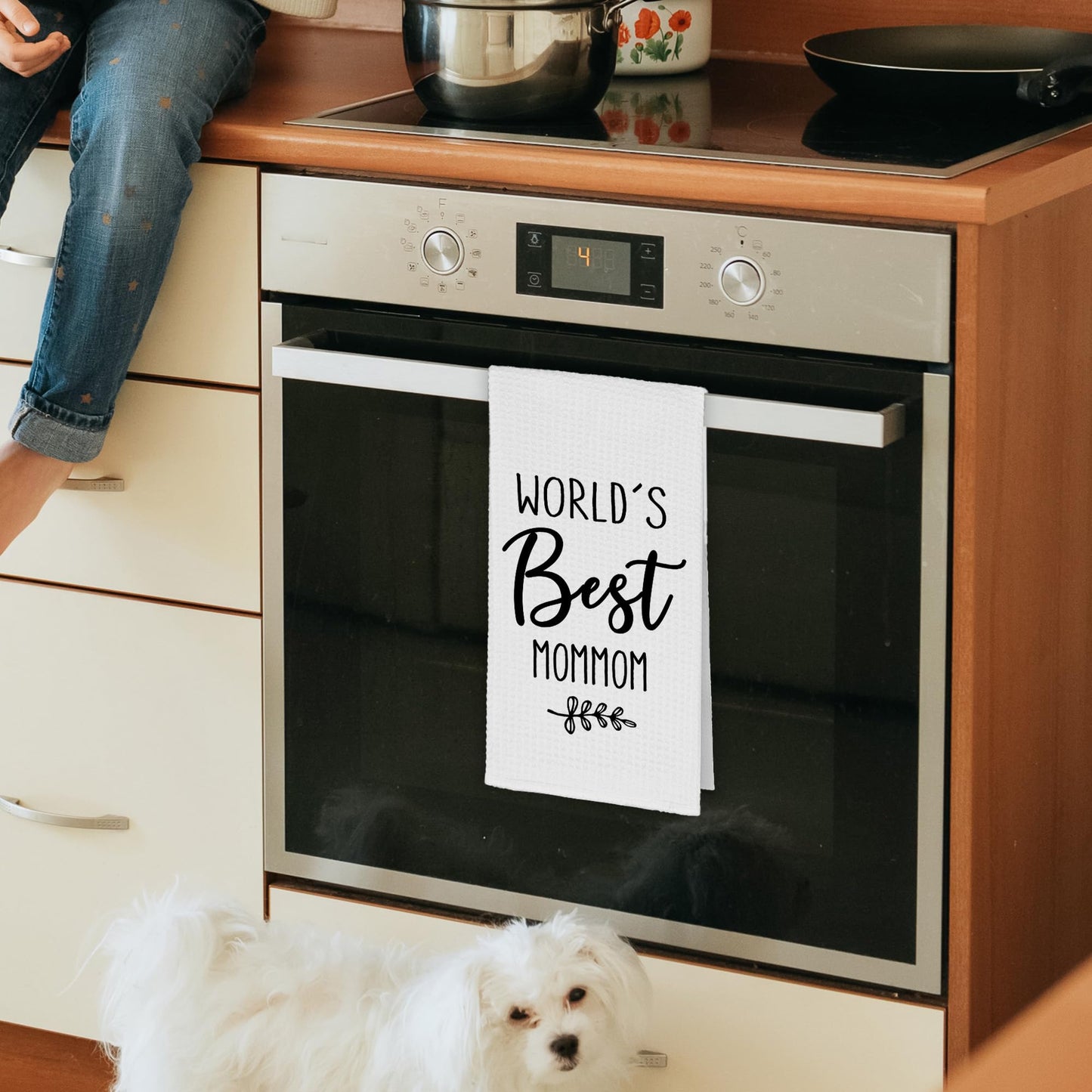 World's Best Mommom Gifts Kitchen Towels, Christmas Bathroom Hand Towels Gifts for Grandma Birthday Mother's Day, Rustic Leaf Black and White Minimalist Tea Dish Towel Decor 16x24in