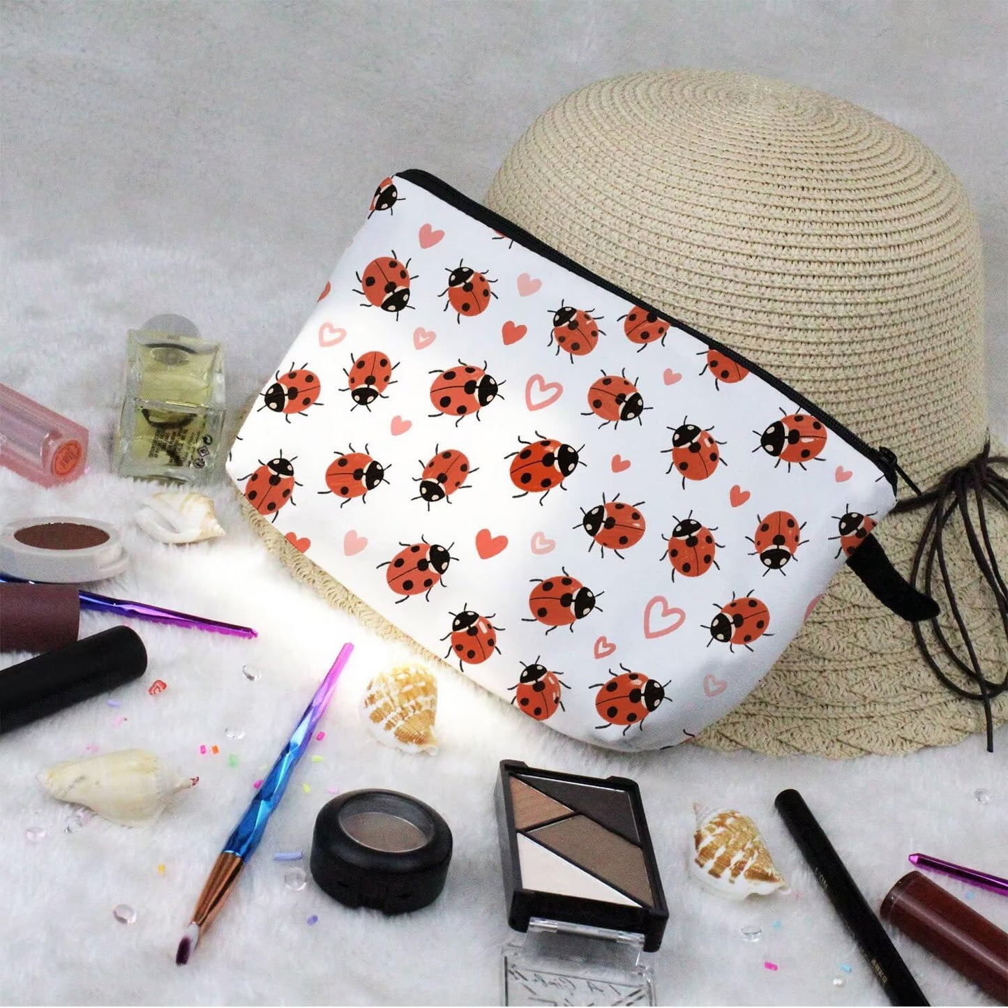 Livel lhood Ladybug Makeup Bag Cute Small Makeup Organizer Bag Travel Toiletry Zipper Pouch Love Cosmetic Bag Gift for Women