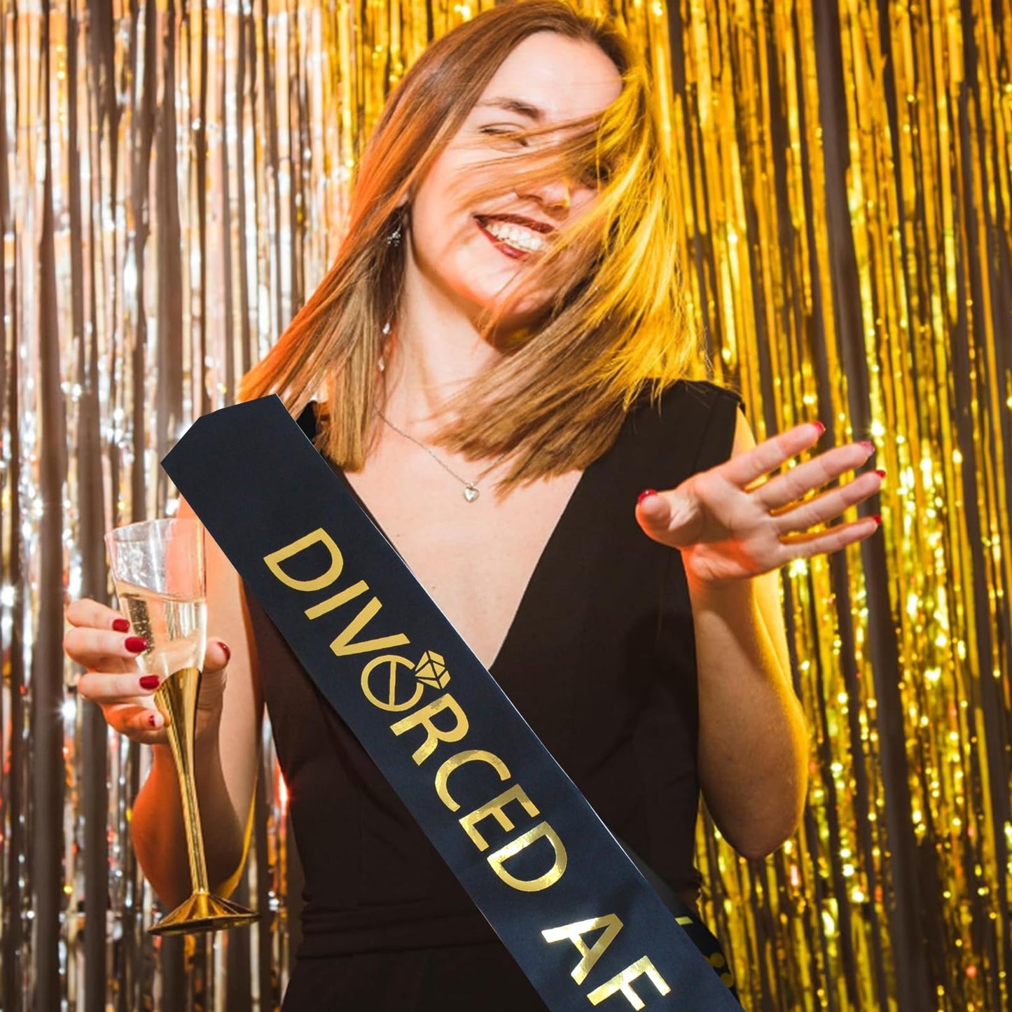 Divorced AF Party Sash, Finally Divorced Sash for Finally Done, Newly Unwed, Free At Last Single Women, Break-up Gift for Her (1)