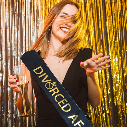 Divorced AF Party Sash, Finally Divorced Sash for Finally Done, Newly Unwed, Free At Last Single Women, Break-up Gift for Her (1)