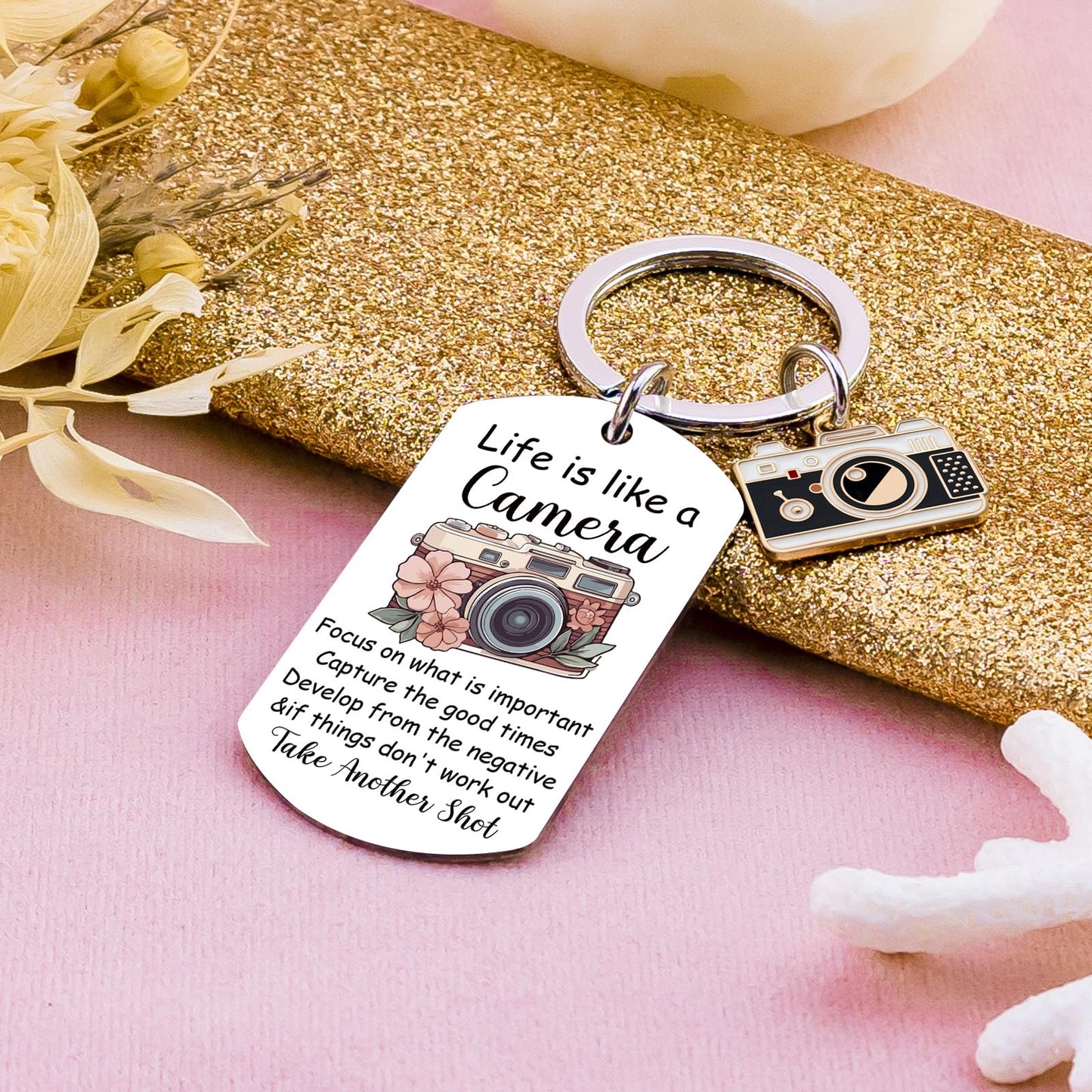 Ibiwe Photographers Gifts Camera Keychain Cool Gifts for Photographers Women Men Photograph Lovers Gift Unique Birthday Christmas Wedding Thank You Gift