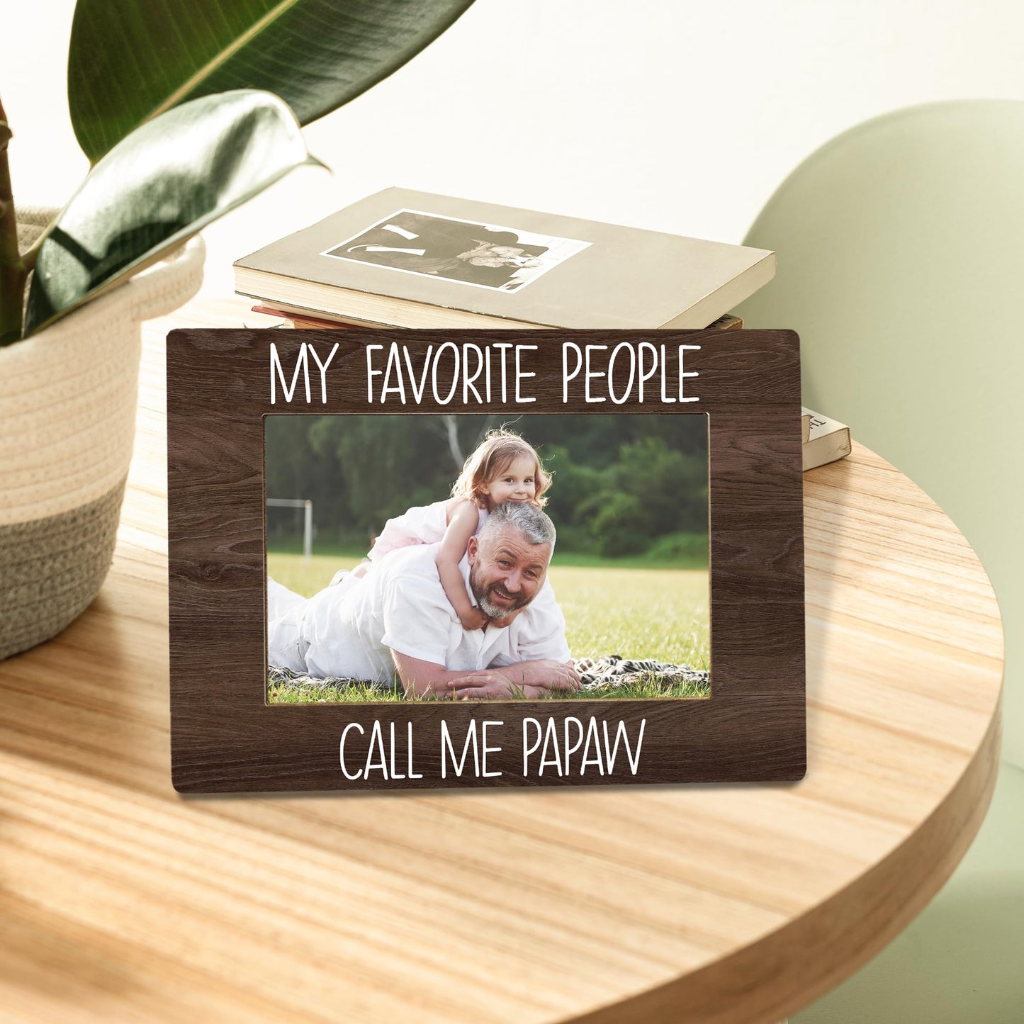 My Favorite People Call Me Papaw Picture Frame, Papaw Grandpa Gifts for Father's Day, Best Grandpa Gifts Photo Frame 4x6, Grandfather Wooden Photo Picture Frames for Desk Tabletop Decor