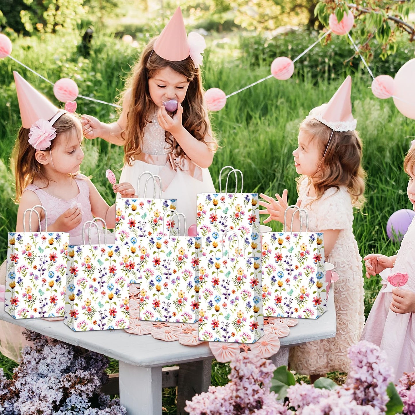 CHUNNIN Wildflower Gift Bags Spring Floral Welcome Flower Party Favors Wildflower Paper Candy Goodie Treat Bags with Handles for Garden Decorations Birthday Tea Bridal Shower Wedding Supplies