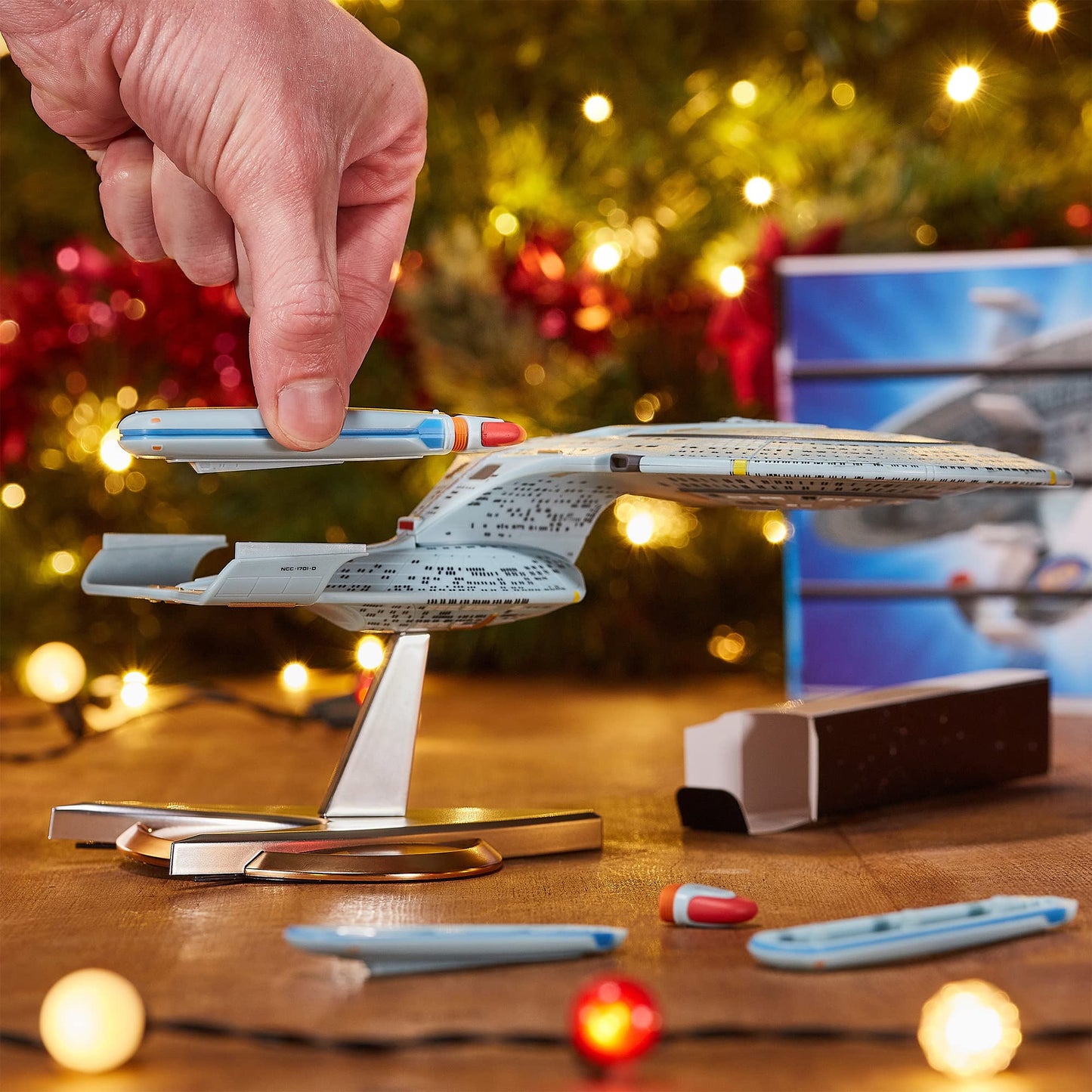 Numskull Star Trek Enterprise Advent Countdown Character Statue – Official Star Trek Merchandise – Unique Limited Edition Collectors Vinyl Gift