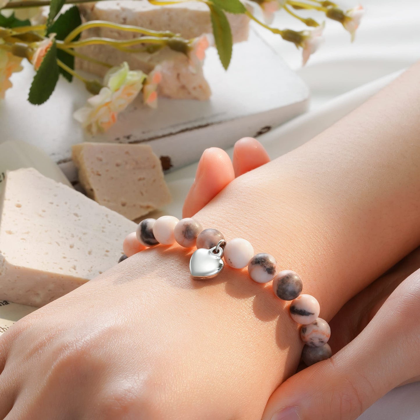 HGDEER Natural Stone Bracelet, Sometimes Your Forget You're Awesome Reminder Bracelets Best GIfts Ideas for Women with Quote Card