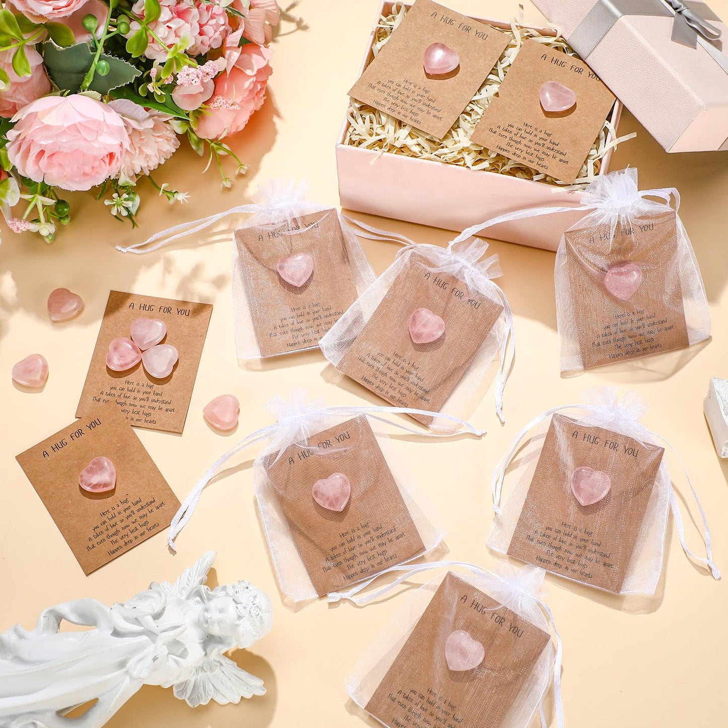 Motiskyy 40 Sets Pocket Hug Token Hug Small Gift Bulk Cards with Heart Shape Natural Stones Keepsake Exchange Relationship Cards for Colleagues Family Distance Social Celebration(Cute)