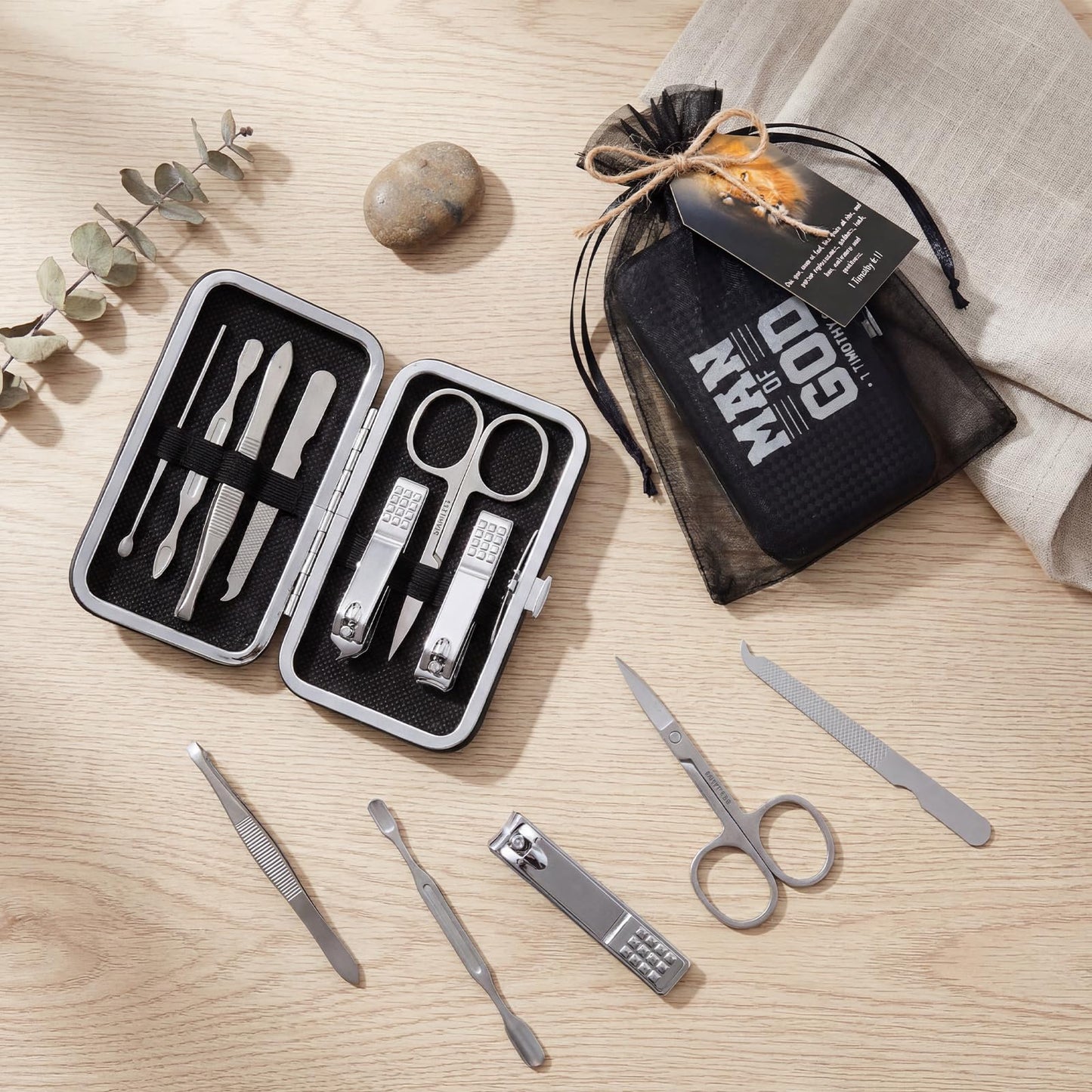 Shinymoon 12 Sets Man of God Christian Gifts Bulk for Men Father Day Gifts Bulk Church Bible Manicure Sets Man of God Scripture Stainless Steel Nail Clipper Set with Card Religious Gift for Father Day