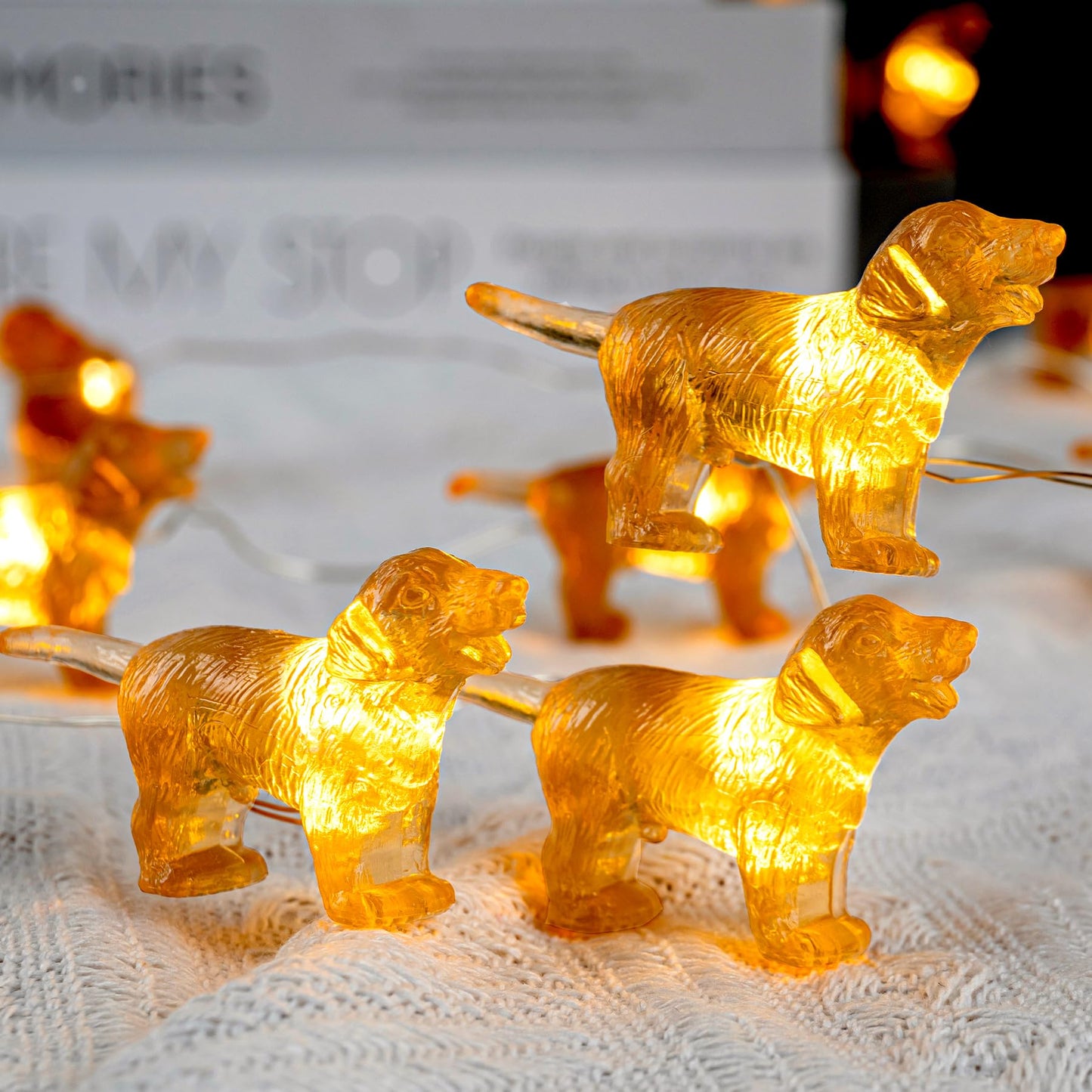 Labrador Retriever Dog String Lights, 8.5ft 20LED USB and Battery Operated Fairy Lights with Remote Puppy Gifts for Pet Owners Christmas Lights for Indoor Outdoor Wedding Birthday Parties Xmas Tree