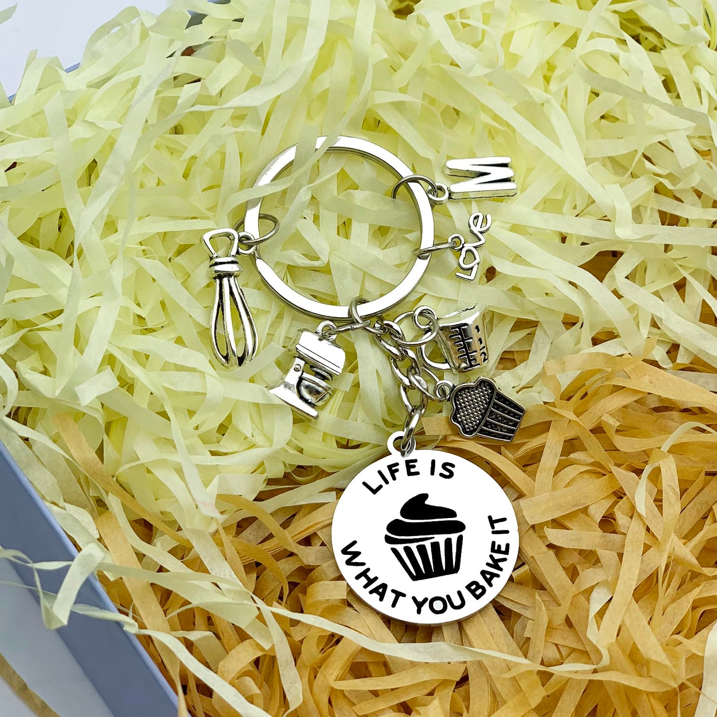 Baking Gifts for Lovers & Chefs - Cupcake Keychain & Graduation Kitchen Presents