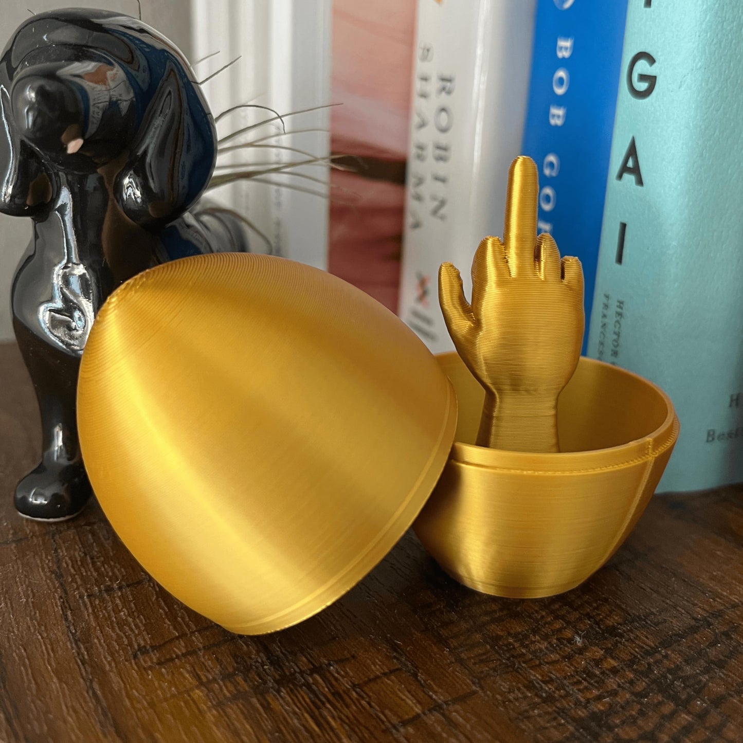 Middle Finger Easter Egg – Funny Adult Easter Gag Gift, Flip Off Prank Egg for Adults, Coworkers & Friends – Hilarious Easter Basket Stuffer & Novelty Easter Decor (Shiny Gold, 1 Pack)
