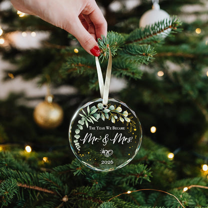 Wedding Gifts -Mr and Mrs Gifts - Wedding Gift for Couples 2026 Bride, Future Mr and Mrs - Bridal Shower Gift - ldeas for Married Newlywed -Glass 1st First Christmas Married Ornament 2026