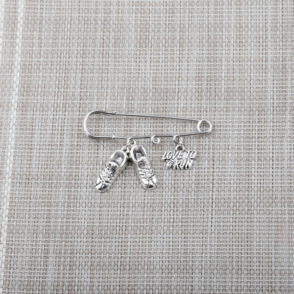 BEKECH Marathon Runner Gift Love To Run Running Shoe Charm Safety Pin Brooch Marathon Cross Country Running Gifts for Runners
