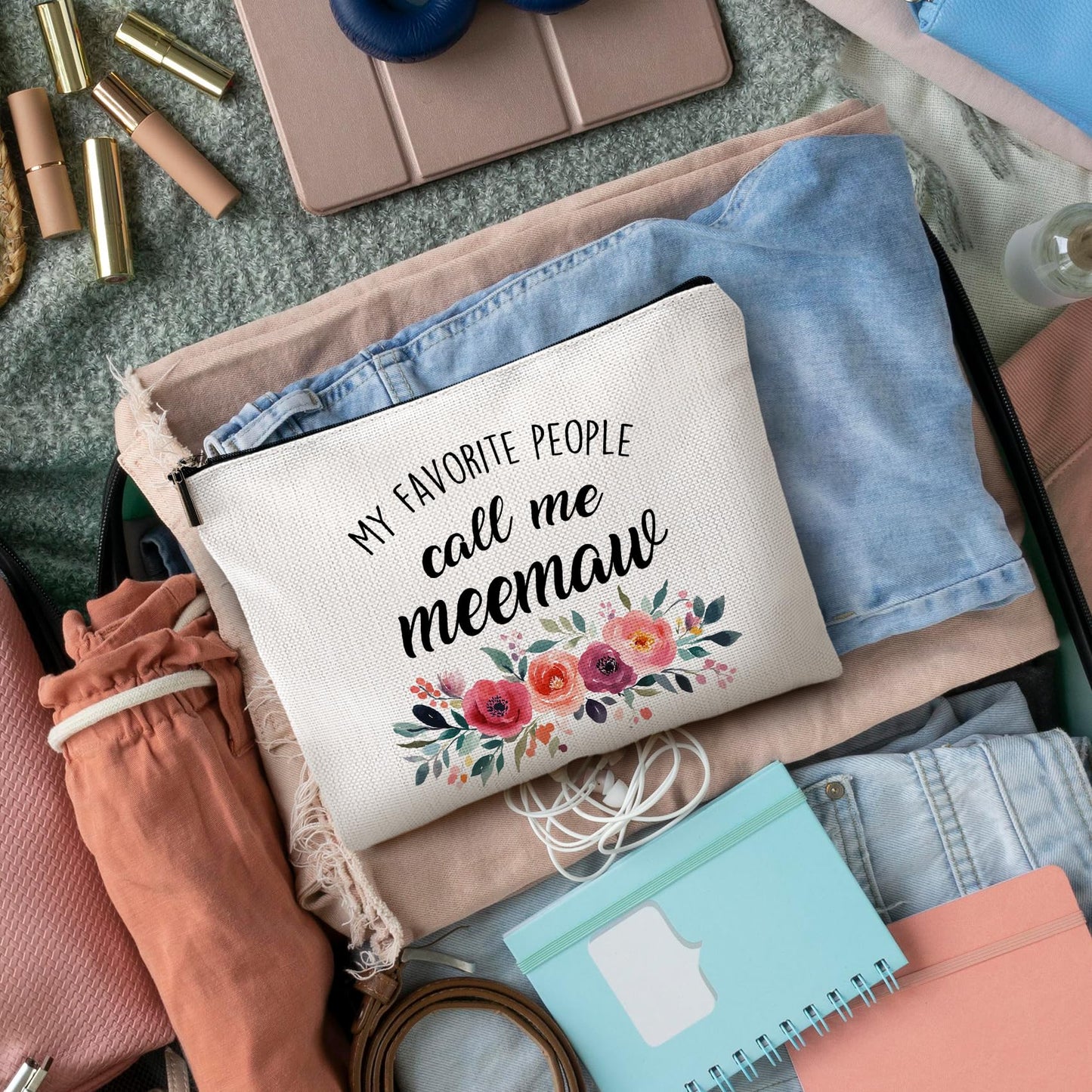 DILSJ Meemaw Gifts Makeup Bag, Grandma Gifts For Christmas From Grandkids Cosmetic Bags For Women, My Favorite People Call Me Meemaw Zipper Makeup Pouch Travel Organizer Toiletry Bag