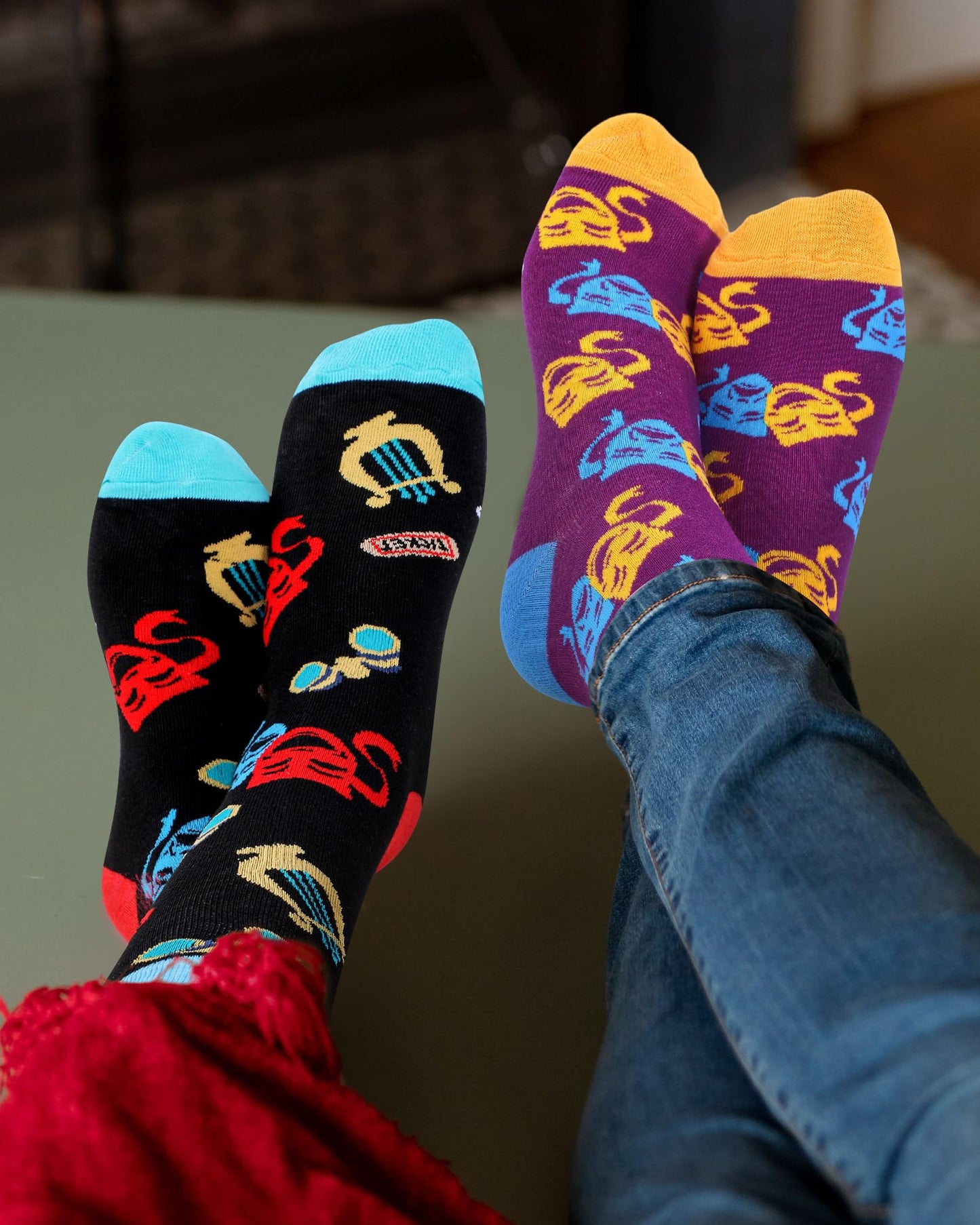 Glitopper 6 Pairs Funny Theatre Socks for Women Musical Theater Gift Crew Cotton Socks Novelty Graduation Gifts for Theatre Lovers