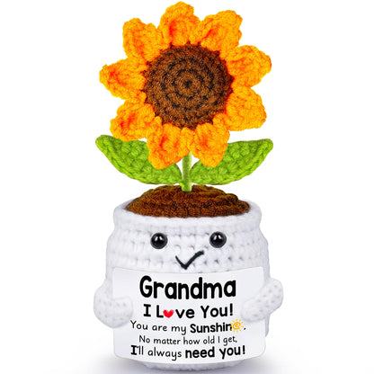 Qunland Mothers Day Birthday Gifts for Grandma, Grandma Gifts from Grandkids, Mother's Day Birthday Gift for Nana Grandmother GaGa, Handmade Crochet Mini Sunflower Pot Doll I Love You for Gigi