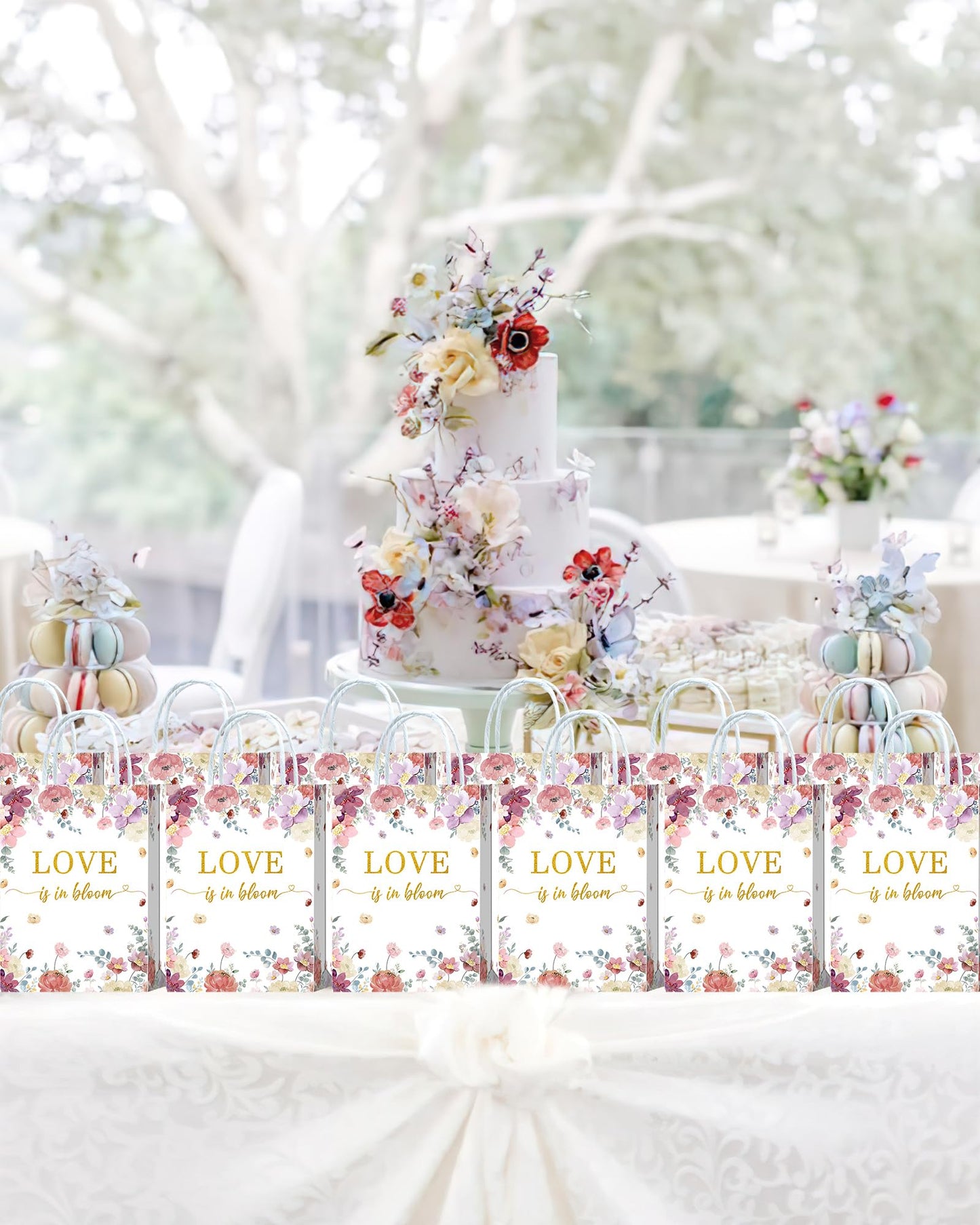Tyndallrays 16 Pieces Love is in Bloom Floral Bridal Shower Gift Bags with Handles for Bridal Shower, Bachelorette, Wedding, Engagement Parties