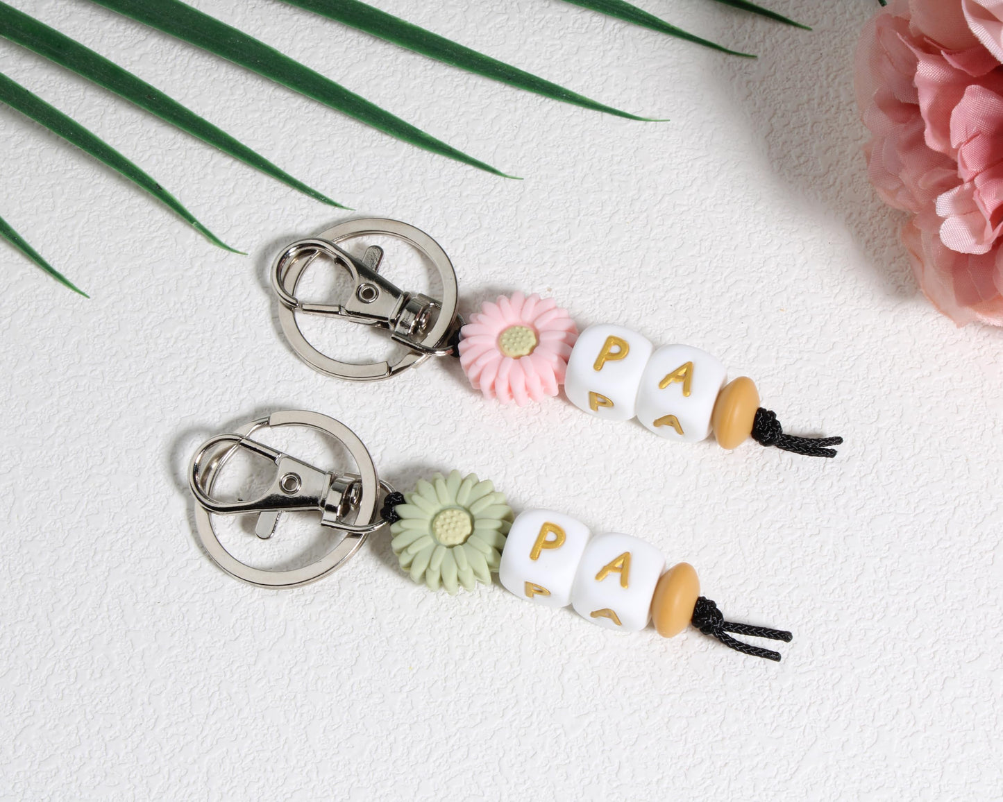 2026 Graduation Back to School Gifts, Appreciation Retirement Jewelry Gifts, Medical Silicone Keychain for Birthday Christmas