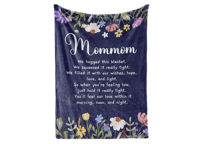 InnoBeta Mommom Gifts, Grandma Gifts for Mommom, Flannel Throw Blankets on Mother's Day, Christmas, Birthday, 50" x 65", Blue Flowers