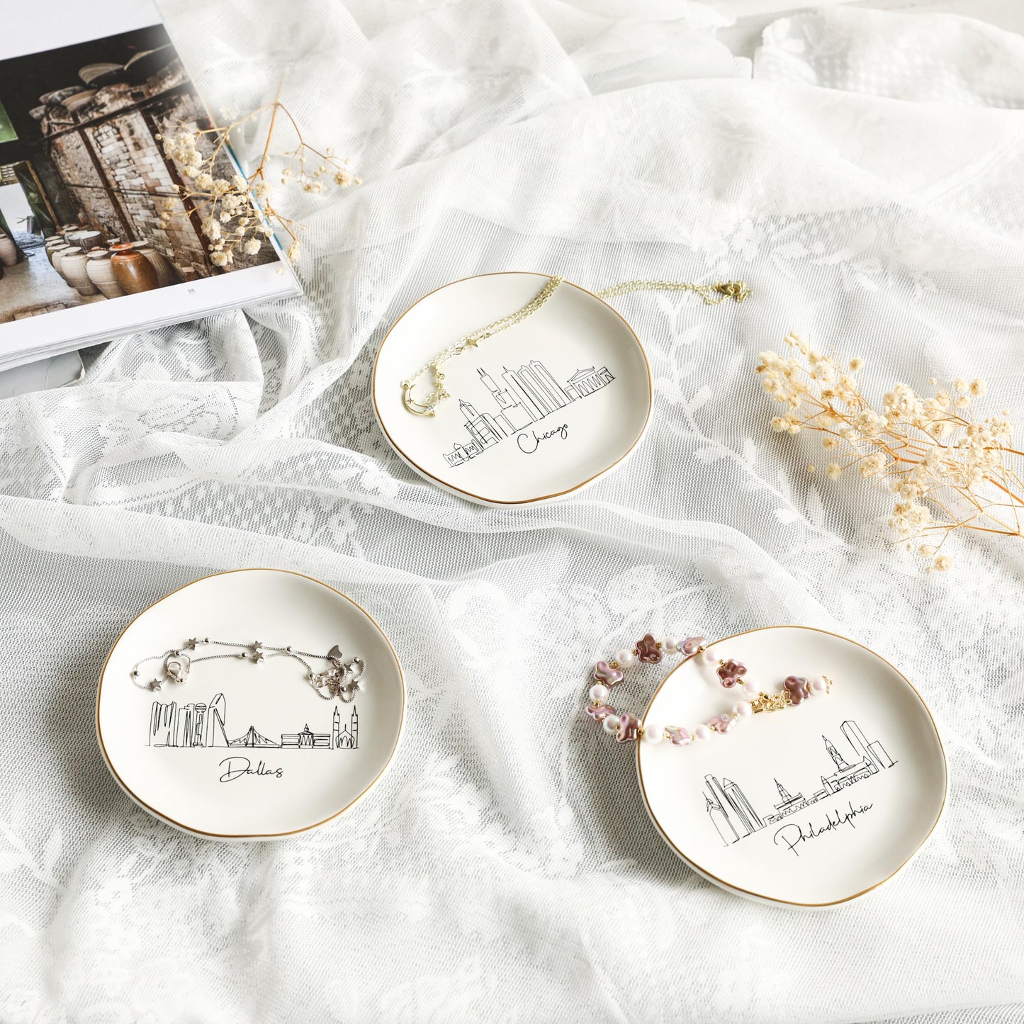 COLLECTIVE HOME - Skyline Jewelry Dish, Ceramic Trinket Dish, Landscape Jewelry Tray, Decorative City View Plate for Rings Earrings Necklaces Bracelet Watch Keys (Chicago)