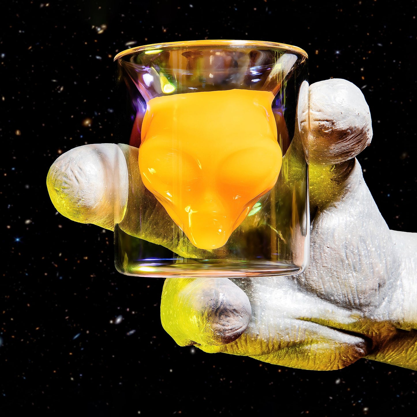 Dragon Glassware Alien Drinking Glasses - 7 oz Set of 2 Unique Double Wall Grey Alien Inspired Design from Area 51 - Novelty Gift for Outer Space Enthusiasts - Fun and Stylish Tumblers