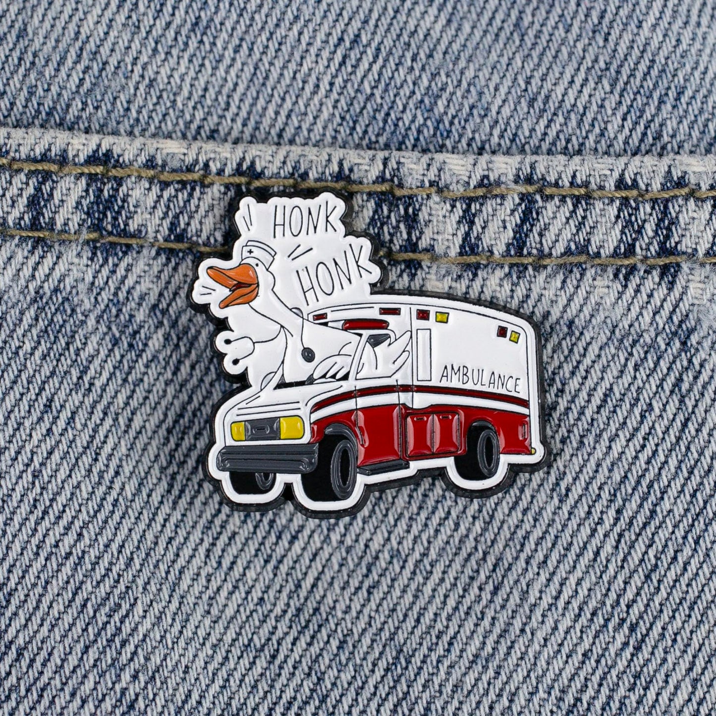 Honk Honk Silly Goose Driving Ambulance Enamel Pin, Cute EMS Goose Pin Brooch, Funny Gift For EMT Paramedic Healthcare Worker, Medical Emergency Brooch Badges, EMS Medical Humor Lapel Badge, Cartoon Animal Jewelry Accessories
