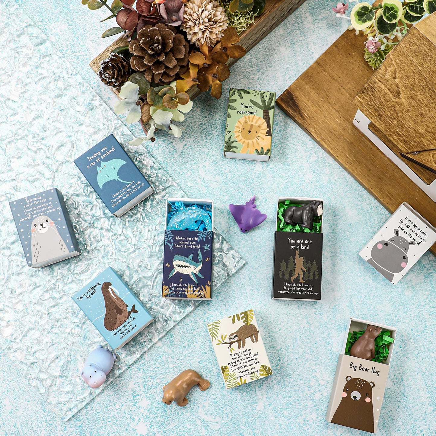 Soulchen 20 Sets Mini Emotional Gifts Bulk for Teacher Nurse Employee Positive Mental Health Stress Relief Gifts Resin Animal Figurines with Pun Box for Graduation End of Years Party Favors (Cute)