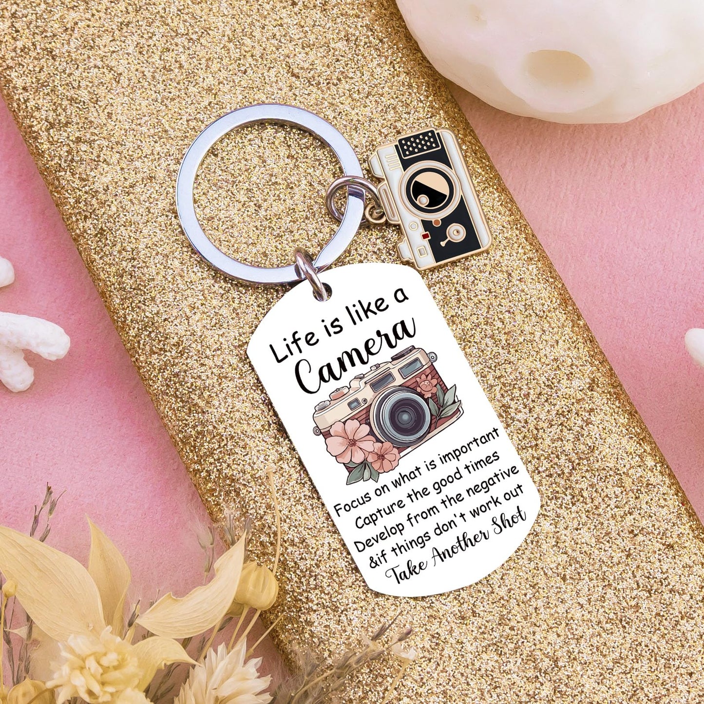 Ibiwe Photographers Gifts Camera Keychain Cool Gifts for Photographers Women Men Photograph Lovers Gift Unique Birthday Christmas Wedding Thank You Gift