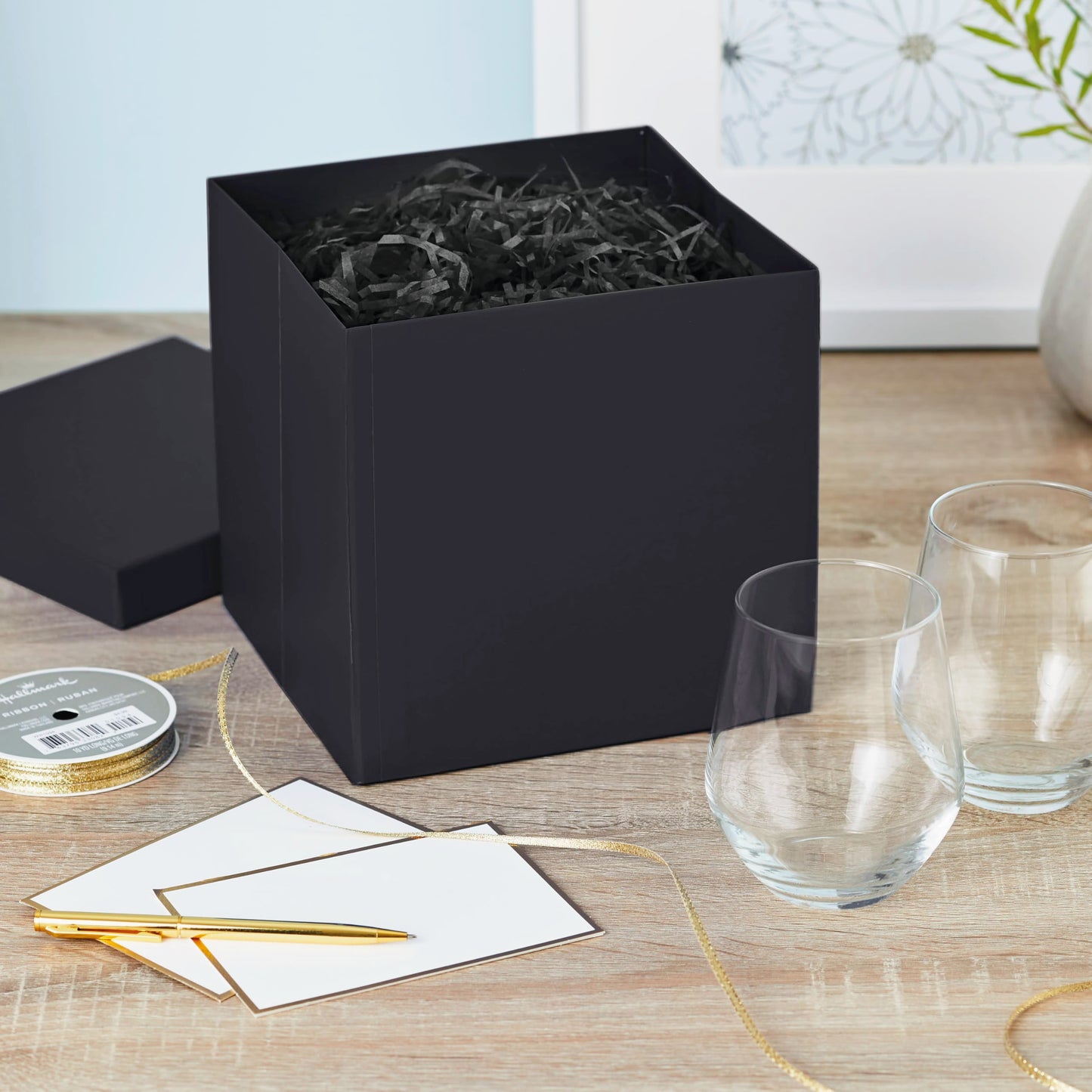 Hallmark Medium Gift Box with Lid and Shredded Paper Fill (Black 7 inch Box) for Weddings, Graduations, Birthdays, Father's Day, Groomsmen Gifts, All Occasion